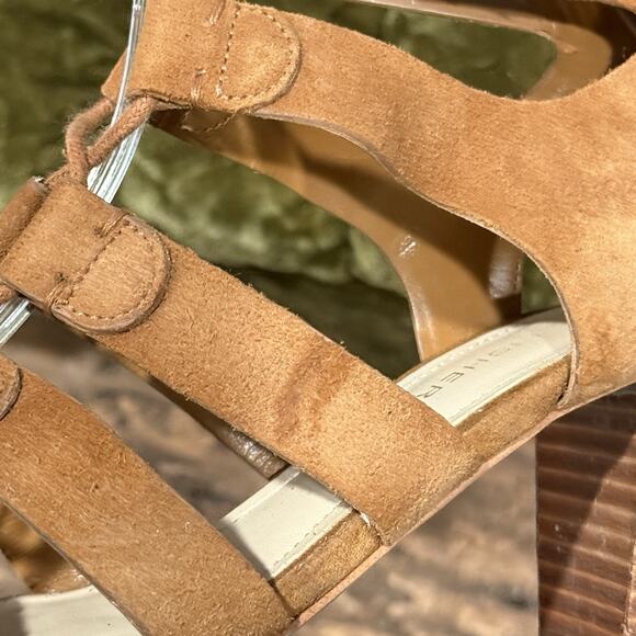Marc Fisher Paradox Suede Lace-up Gladiator Block Heel Sandals Size 7.5M - Picture 9 of 12